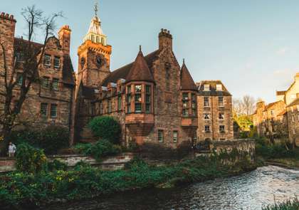 Walk Along The Water of Leith Into Dean Village