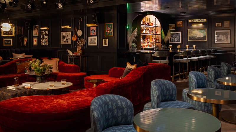 Bar photo 2