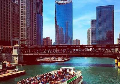 Chicago’s First Lady River Cruises