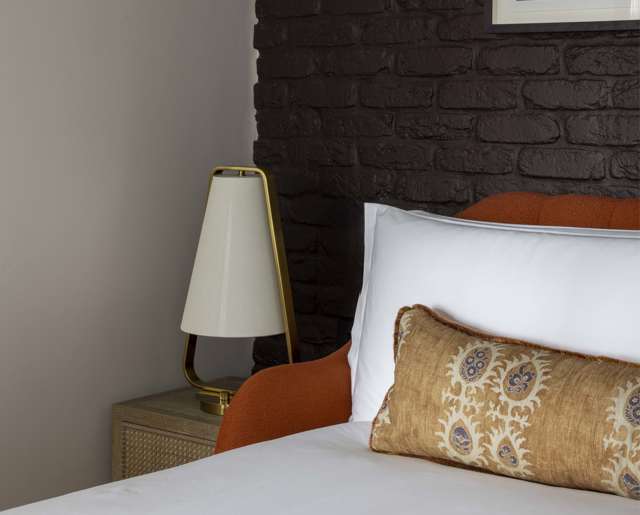 London // Deluxe Chamber King One Bedroom Suite