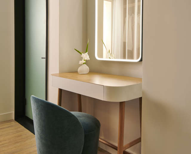 Nashville // Chamber Vanity